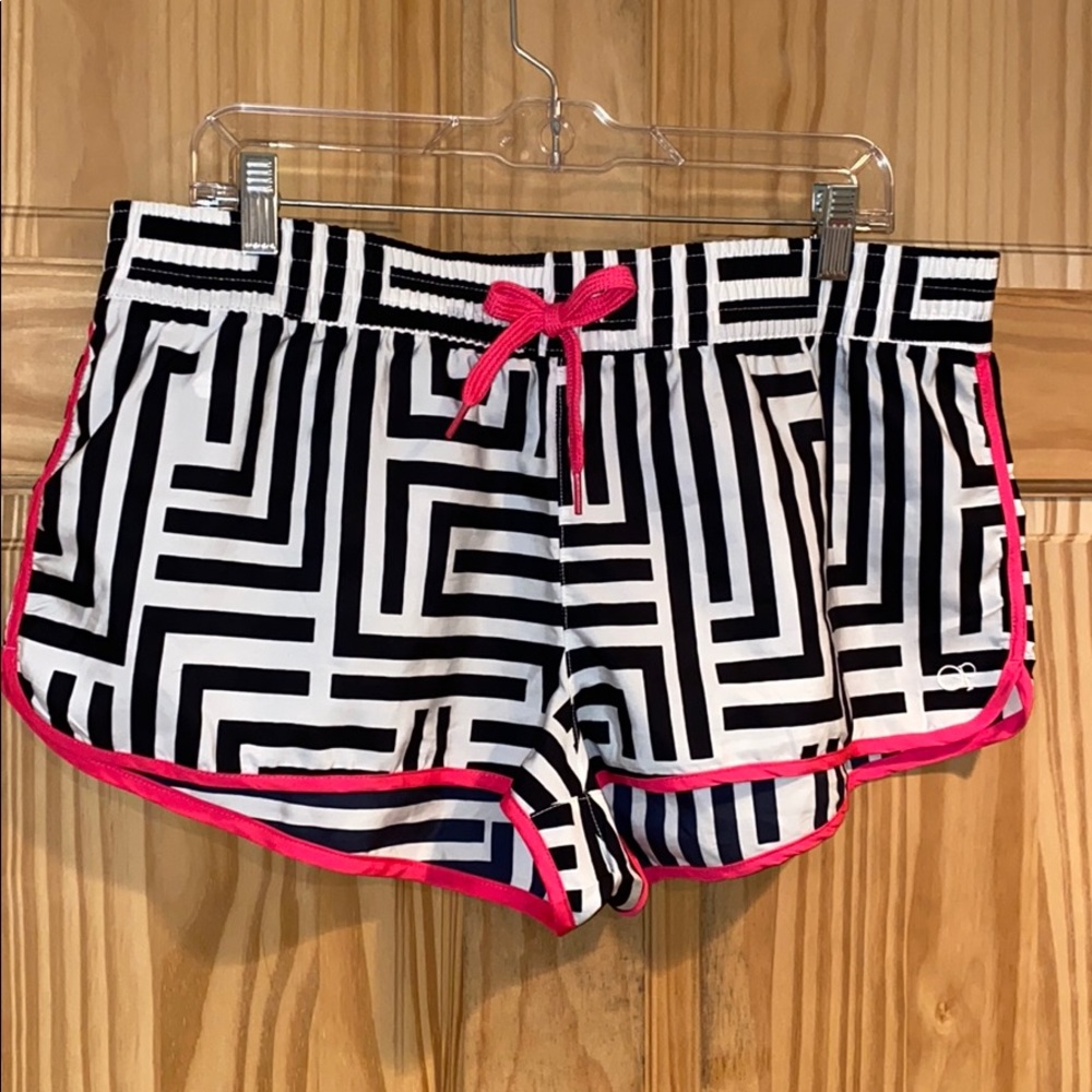 Women’s short